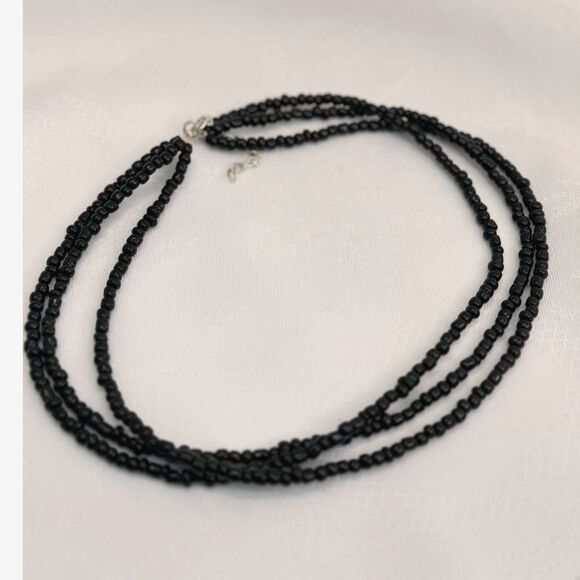 Vintage Black Multi Strand Necklace - Picture 2 of 5